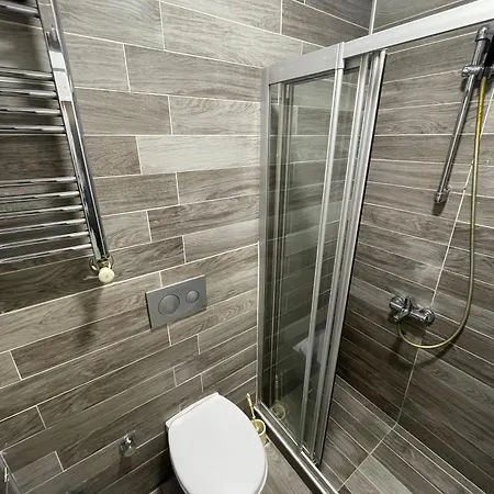 Lion Taksim Aparthotel 3*