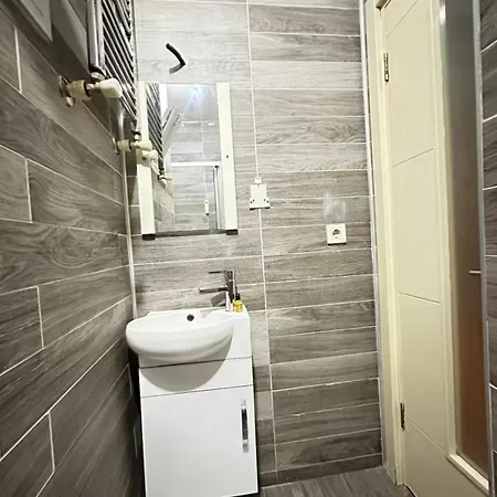 Aparthotel Lion Taksim 3*