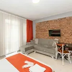 Ξενοδοχείο με διαμερίσματα Lion Taksim 3*