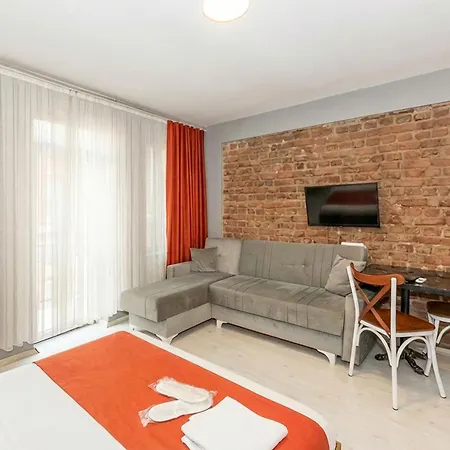 Lägenhetshotell Lion Taksim 3*
