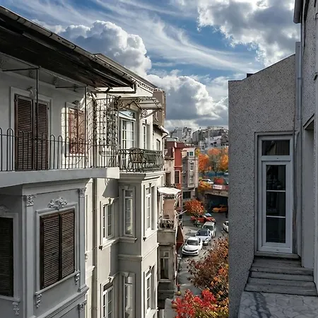 Lion Taksim Lägenhetshotell 3*