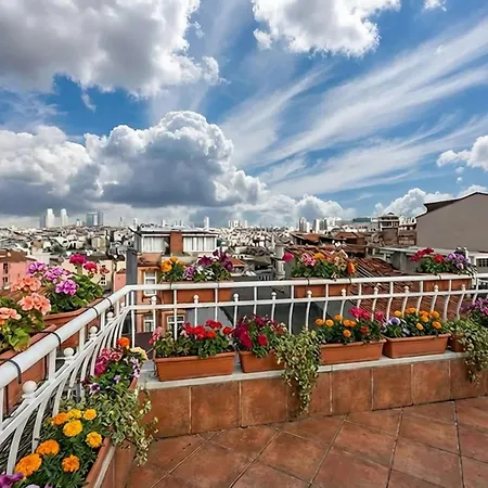 Lägenhetshotell Lion Taksim 3*